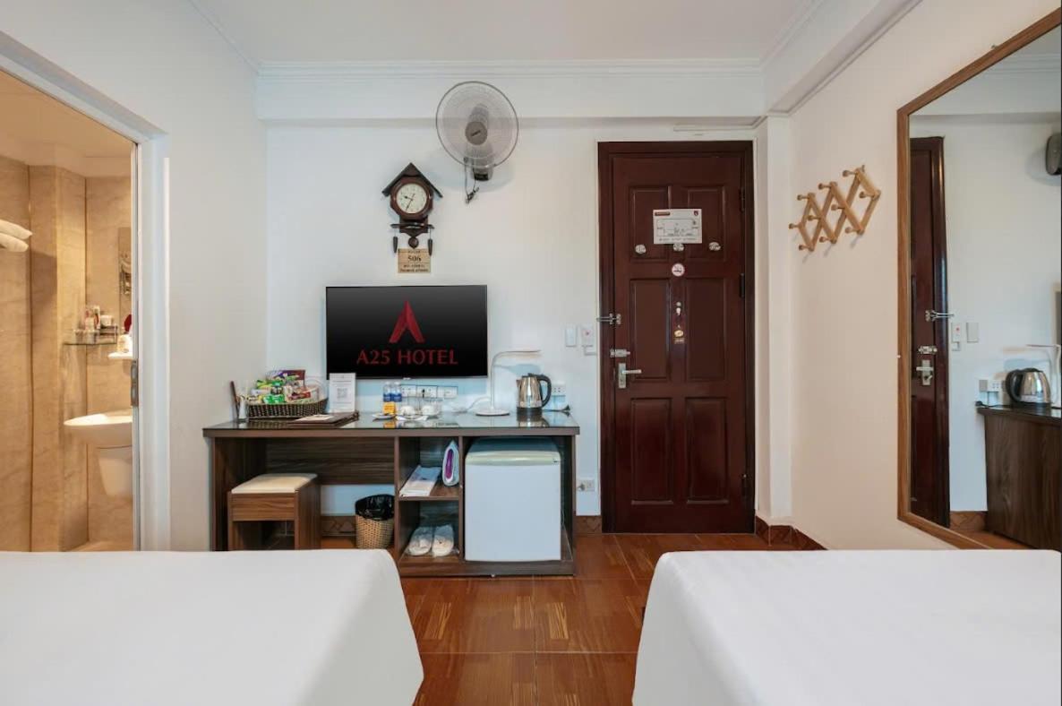 A25 Hotel - Doi Can 2 Hanoi Exterior photo